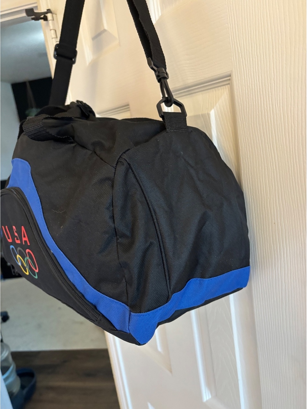 USA Olympic Rings Duffel Bag Black Blue Gym Travel Sports Shoulder Bag - Picture 4 of 12